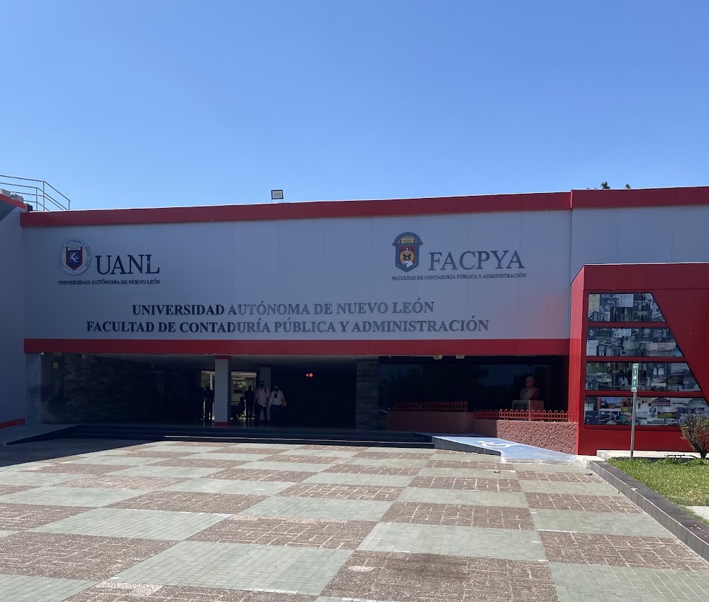 Estanquillo 2 Facultad Contaduria Publica Y Administrcion, cafetería en San Nicolás de los Garza, Nuevo León