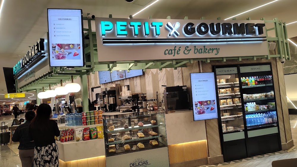Petit Gourmet, cafetería en Apodaca, Nuevo León