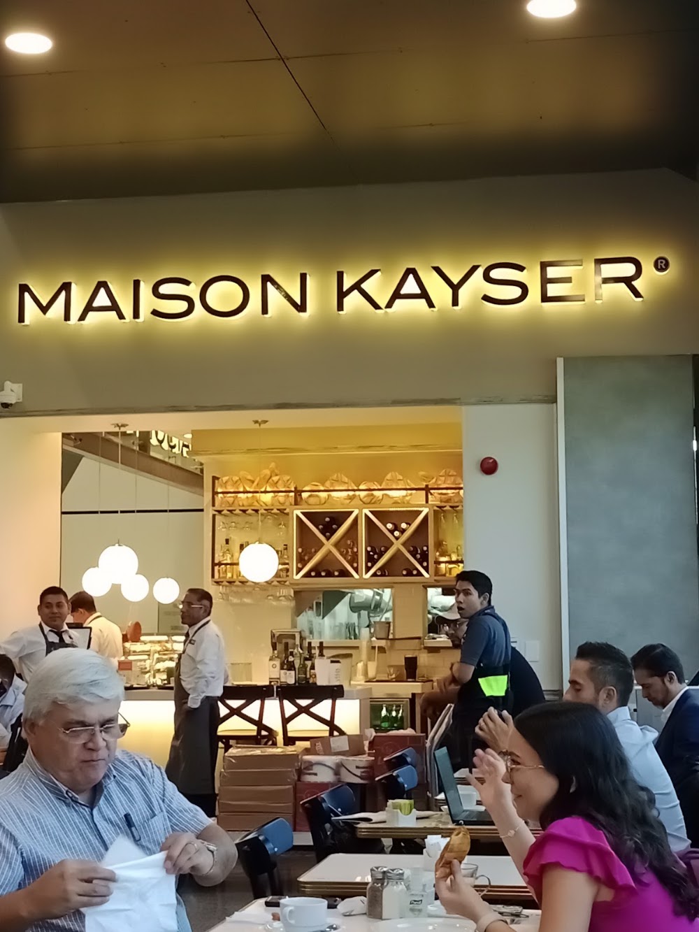 Mayson Kayser, cafetería en Apodaca, Nuevo León