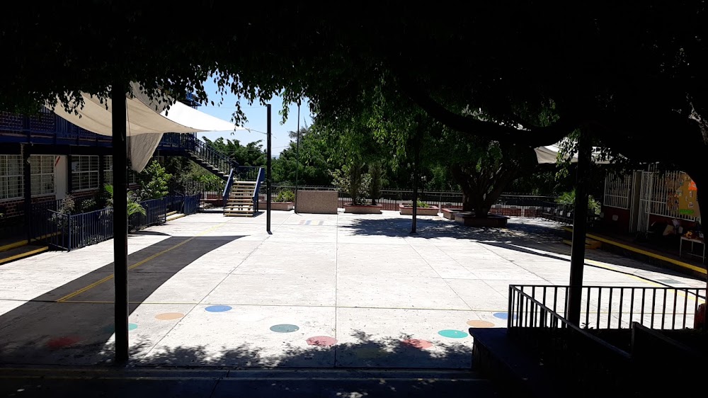 Cooperativa Escuela Sor Juana Ines De La Cruz Turno Vespertino, cafetería en Guadalajara, Jalisco