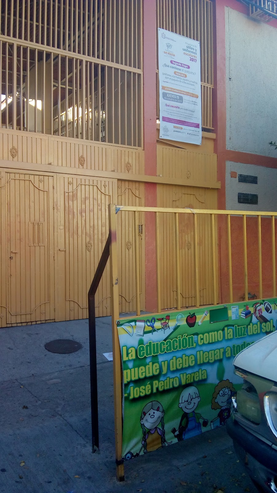 Coperativa De La Escuela Urbana # 90, cafetería en Guadalajara, Jalisco