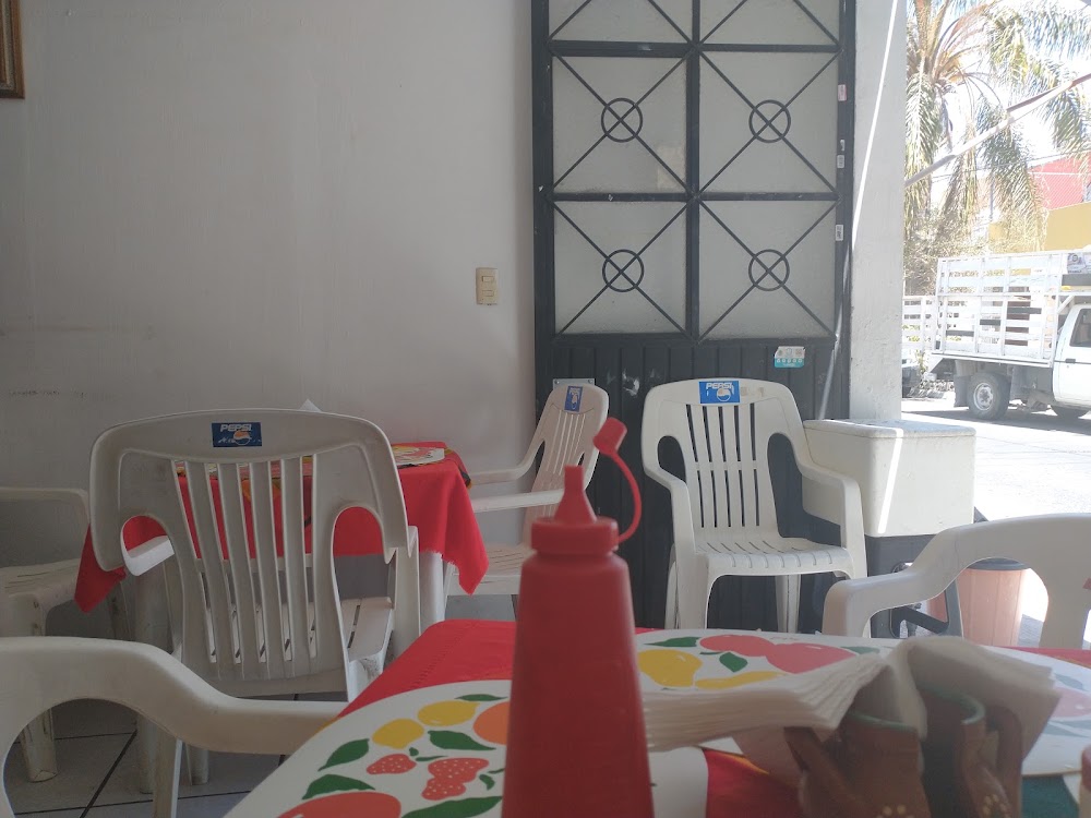 Desayunos Y Comidas Doña Mary, cafetería en Guadalajara, Jalisco