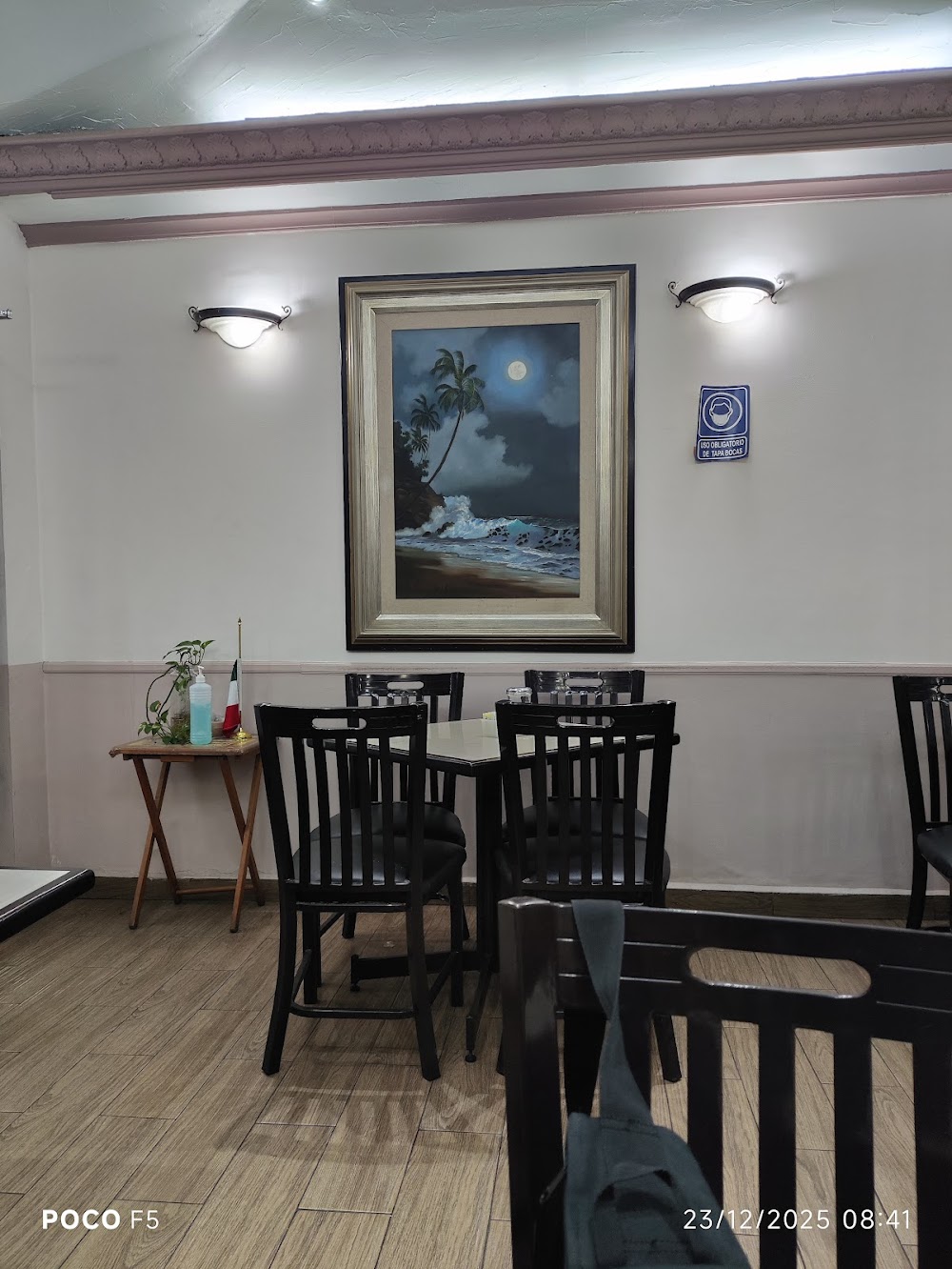 Cafe Paris, cafetería en Monterrey, Nuevo León