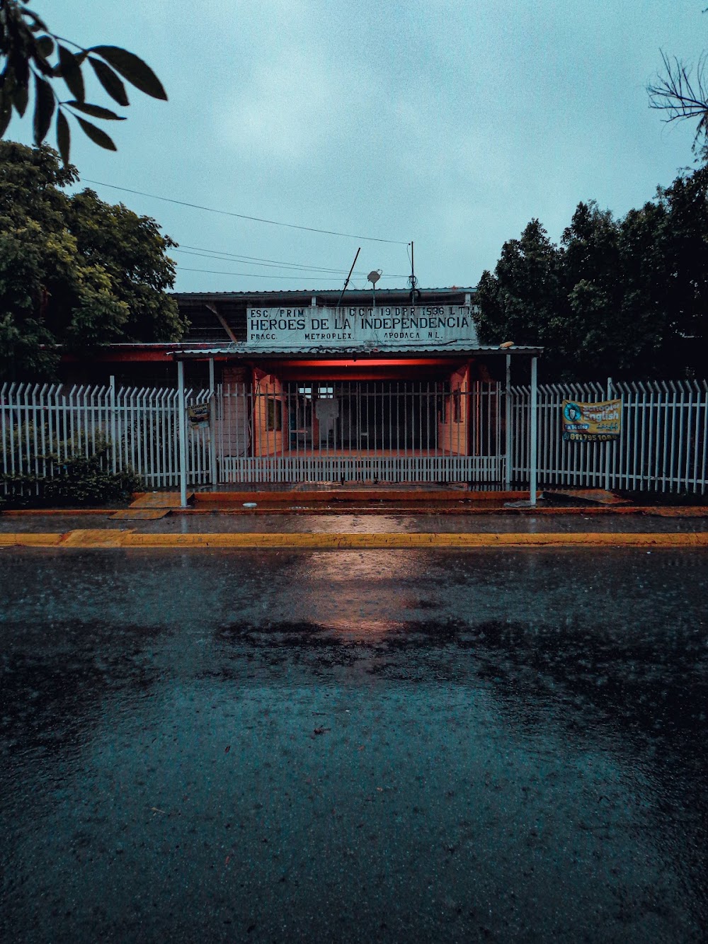Cooperativa Escuela Primaria Heroes De La Independencia Tm, cafetería en Apodaca, Nuevo León