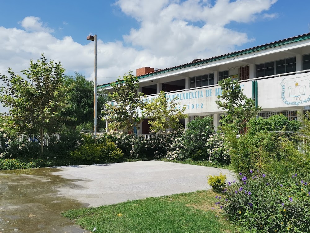Cooperativa Escuela Bicentenario De La Independencia De Mexico Tm, cafetería en Monterrey, Nuevo León