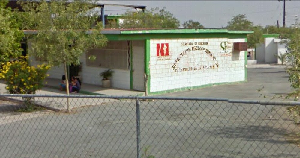 Cooperativa Escuela Primaria Isidro Castillo Perez Turno Matutino, cafetería en Monterrey, Nuevo León