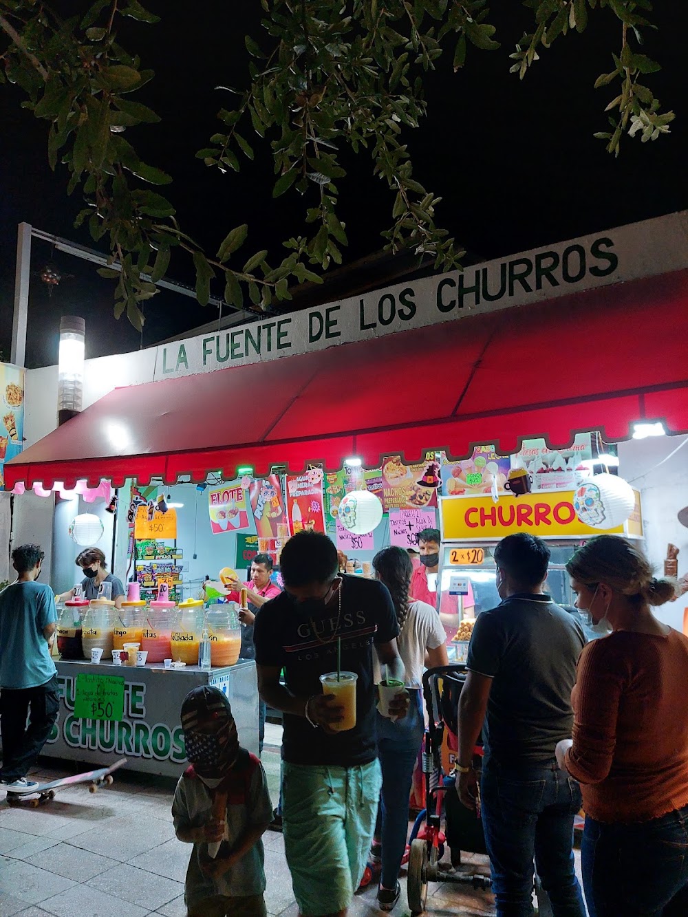 Snack La Fuente De Los Churros, cafetería en Monterrey, Nuevo León