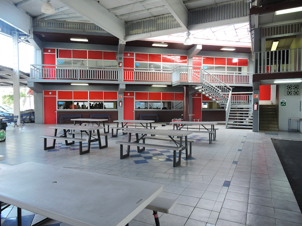 Colegio Chapultepec Mantenimiento, cafetería en San Nicolás de los Garza, Nuevo León