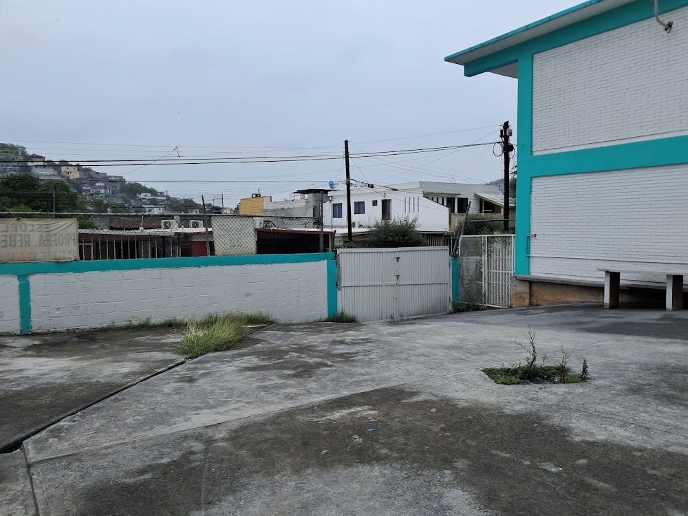 Coperativa Escuela Profra. Rebeca Cantu, cafetería en Monterrey, Nuevo León