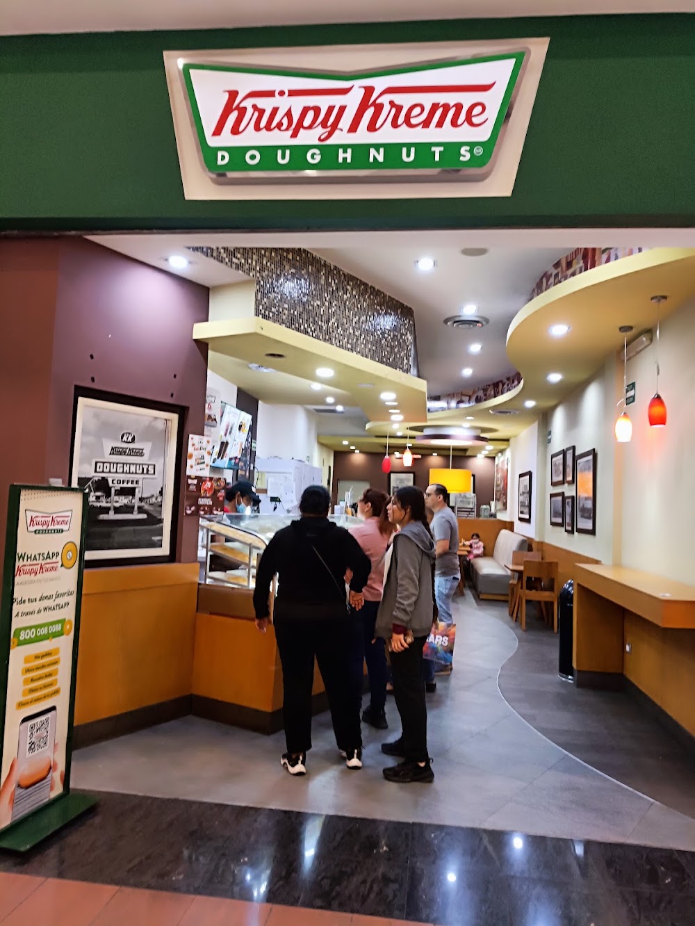 Kispy Kreme Citadella Monterrey, cafetería en San Nicolás de los Garza, Nuevo León