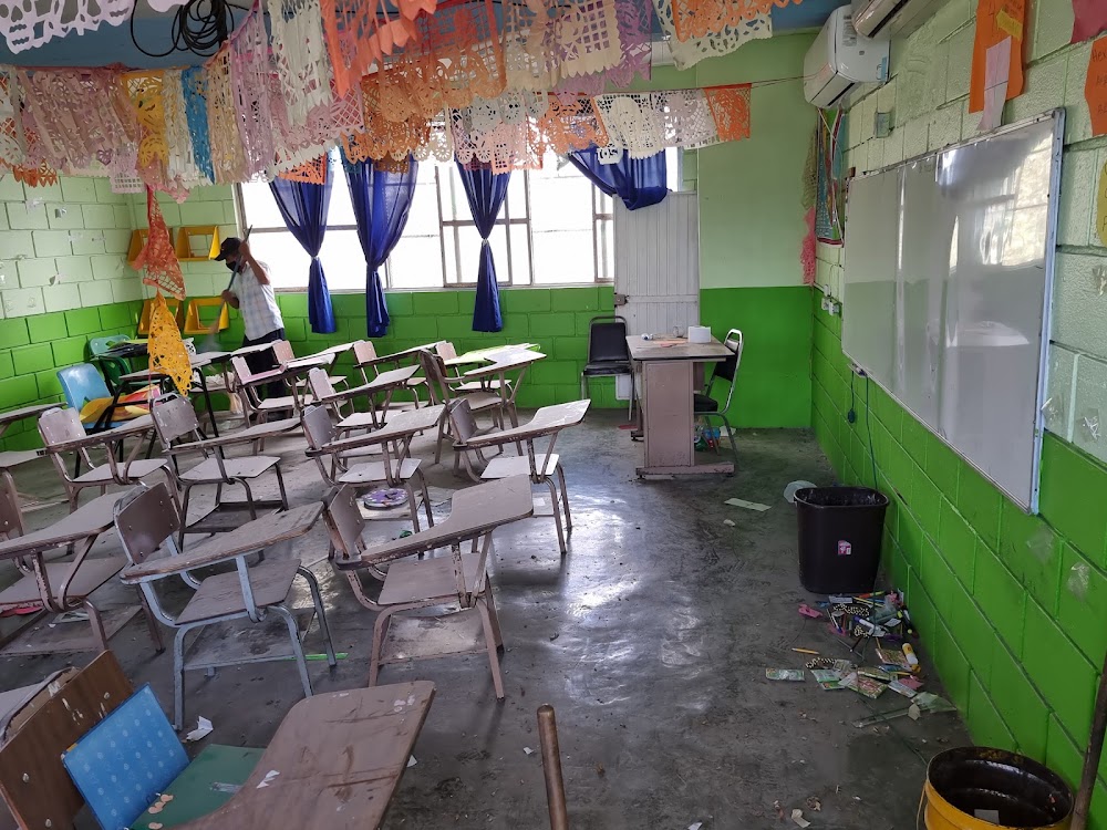 Cooperativa Alfredo Esparza Velazquez, cafetería en San Nicolás de los Garza, Nuevo León