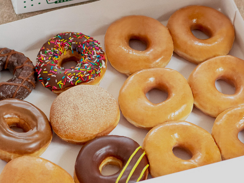 Krispy Kreme Liverpool Oblatos, cafetería en Guadalajara, Jalisco