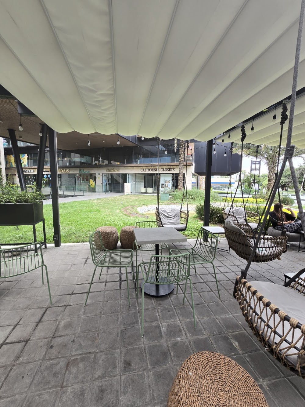 Starbucks, cafetería en San Pedro Garza García, Nuevo León