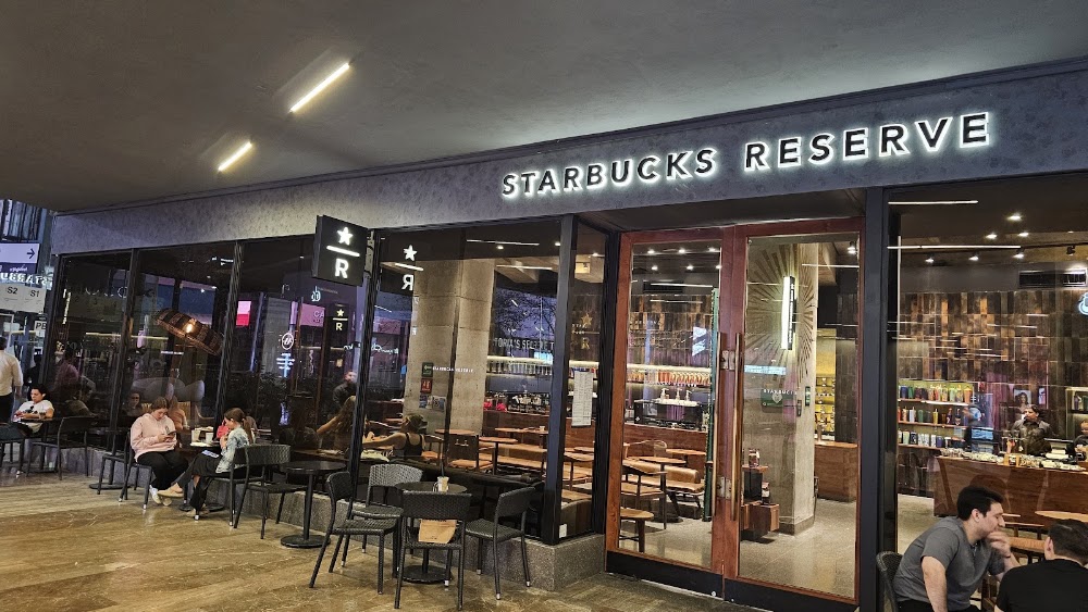 Starbucks Punto Valle Reserve, cafetería en San Pedro Garza García, Nuevo León