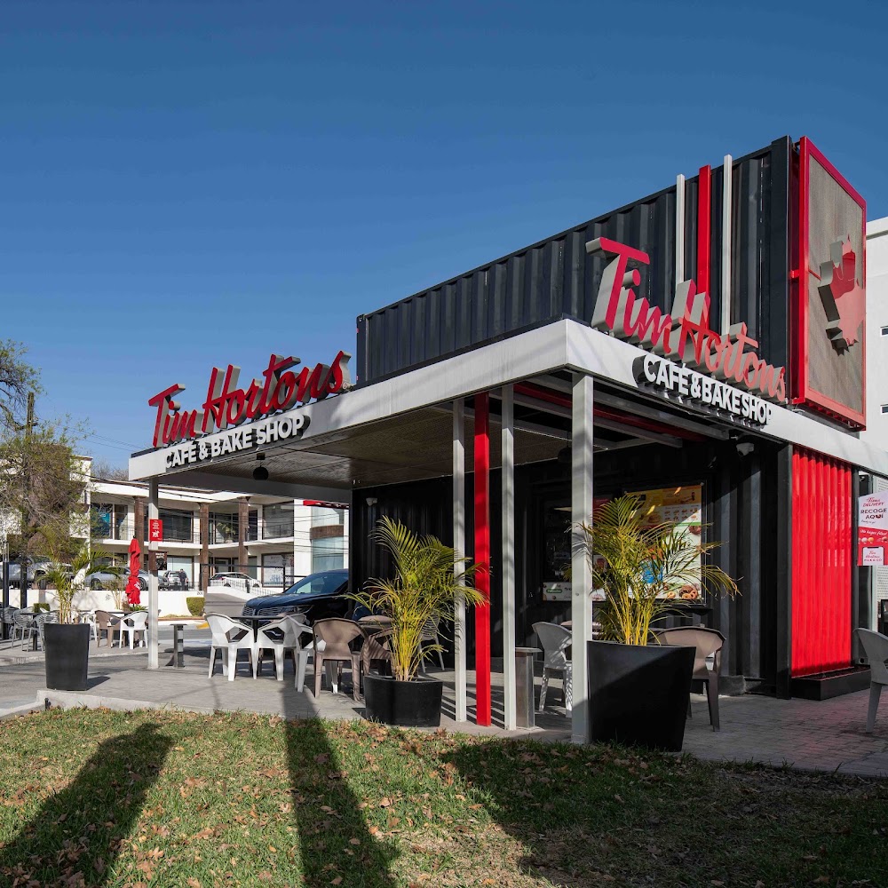Tim Hortons, cafetería en San Pedro Garza García, Nuevo León