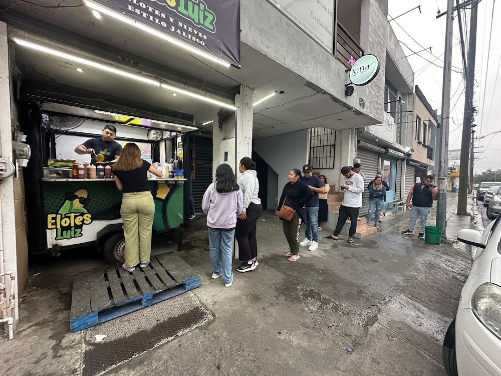Elotes Luiz, cafetería en San Nicolás de los Garza, Nuevo León