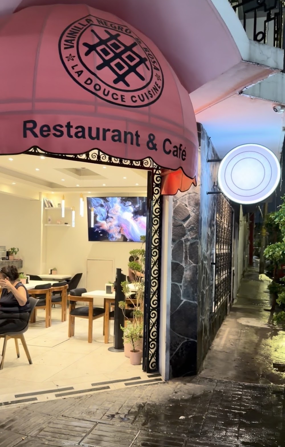 Vainilla Negro Y Rosa, cafetería en Guadalajara, Jalisco
