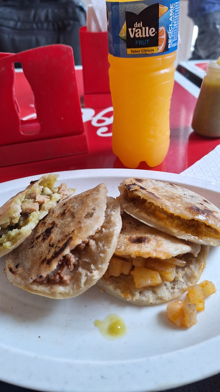 Gorditas Tacos Y Mas Santa Lucia, cafetería en Monterrey, Nuevo León